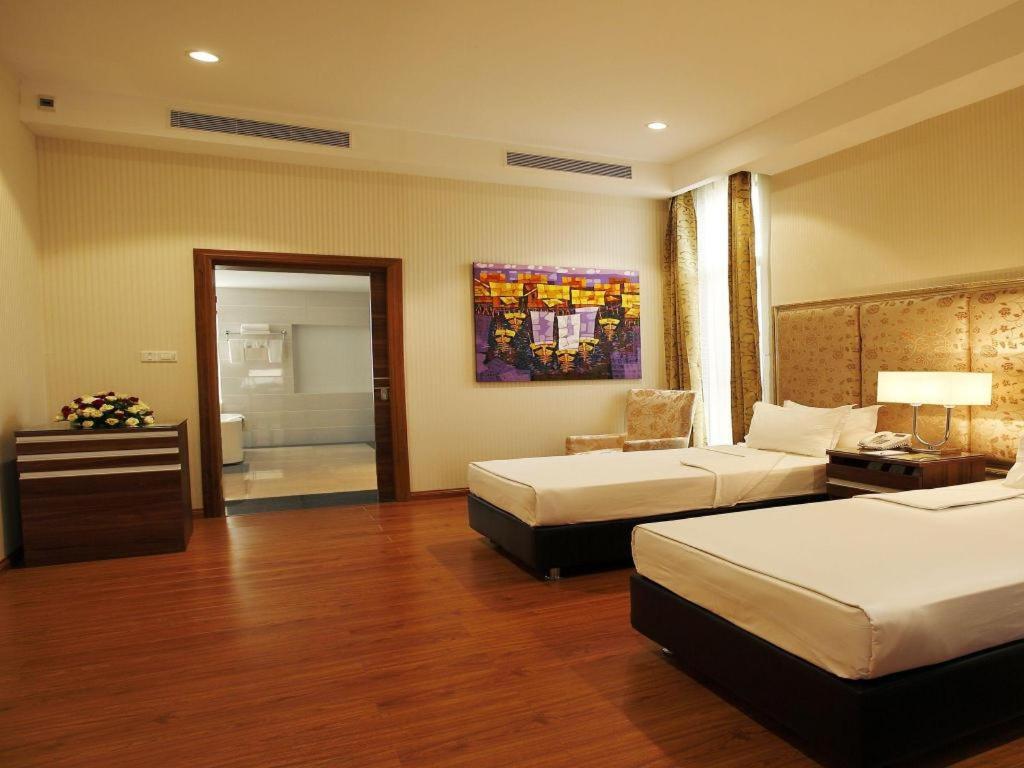 Horizon Lake View Resort Naypyidaw Eksteriør bilde
